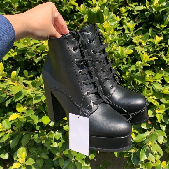 Divided Shoes - H&M | BLACK BOOTIES